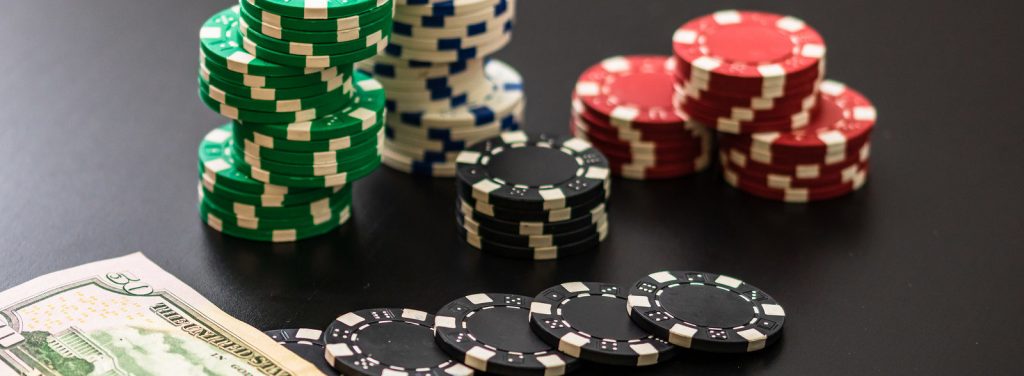 how to bet at poker