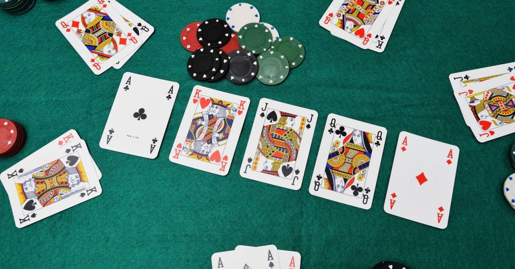 10 tips for beginners in poker